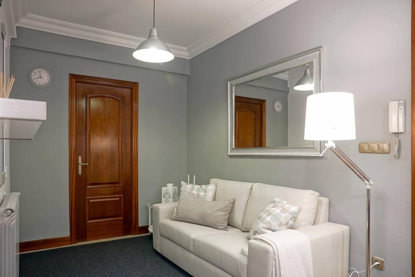 Amplio Apartamento En Gros Con Parking Privado San Sebastian Exterior photo